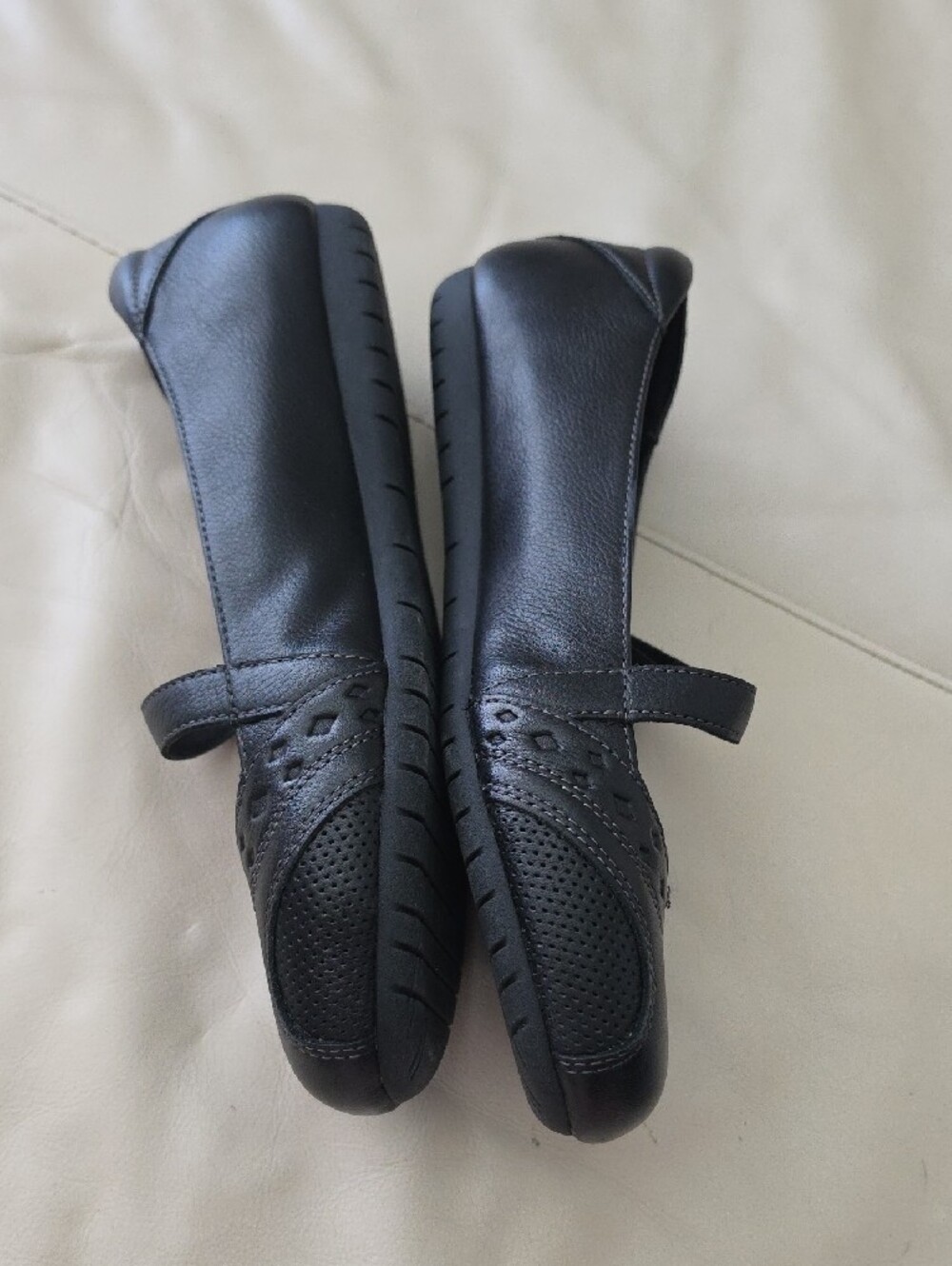 Taos Scamp Leather Mary Jane Flats with Velcro Cross Strap Nwot - Picture 7 of 13